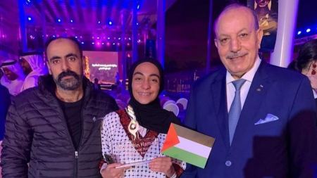 الطالبة ليالي نمر خطيب من جنين تفوز بالجائزة العالمية الثانية في الإبداع العلمي